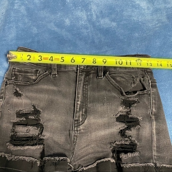 𝅺KANCAN jean shorts - Picture 8 of 8